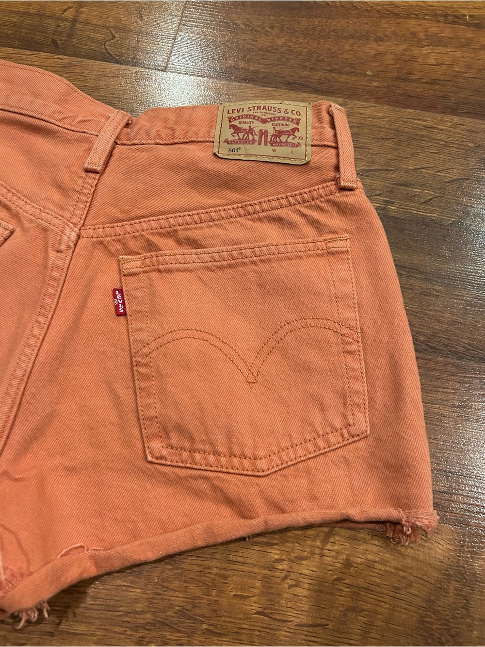 Levi Strauss Orange Denim Shorts Size 26 Jean Shorts 100% Cotton High Rise - Picture 8 of 9